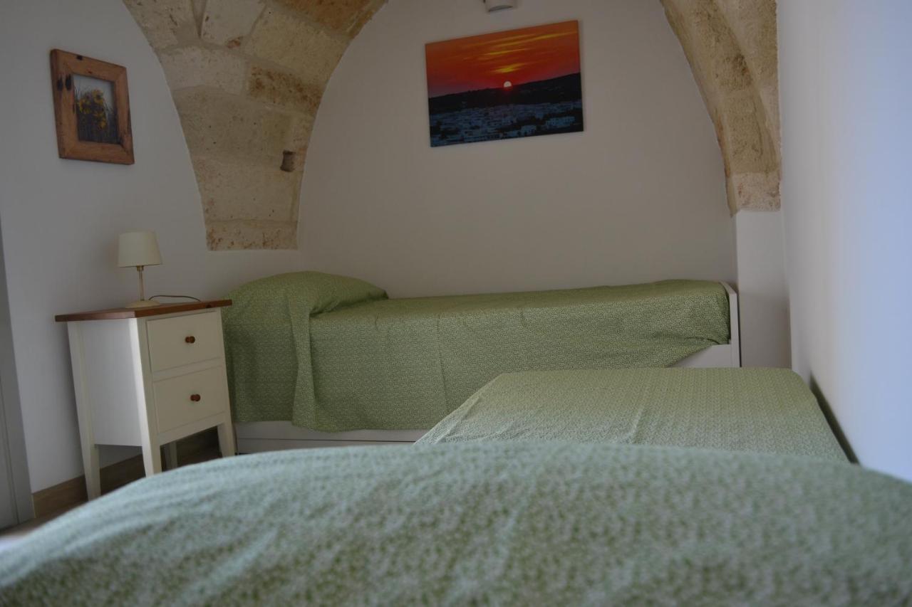 Casa Margherita - Typical Salento House Castrignano del Capo Exteriör bild